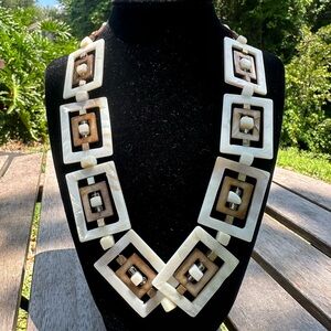 Women’s shells necklace,geometric style